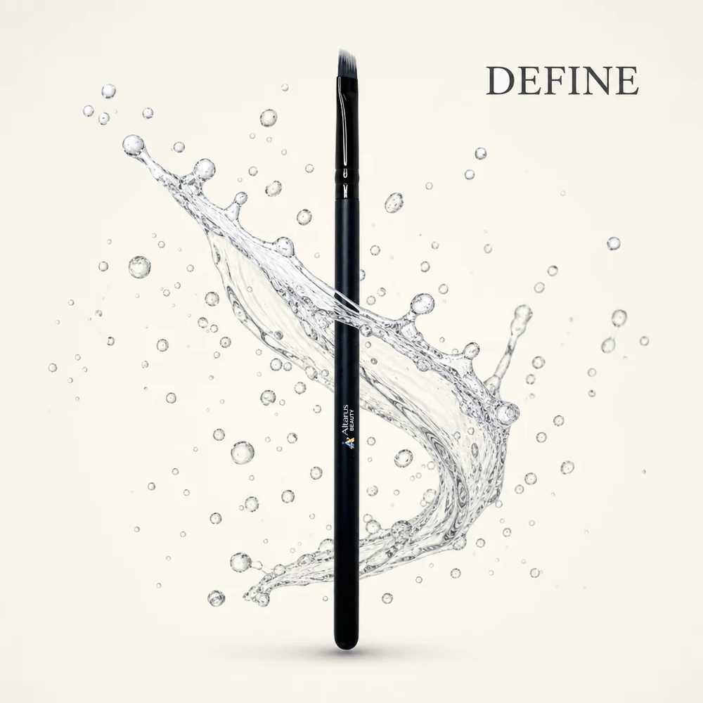 Angled Liner Brush — Altarus Beauty