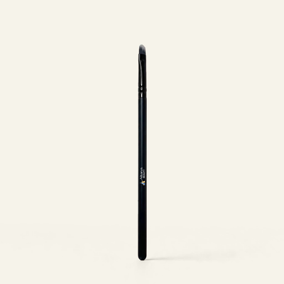 Angled Liner Brush — Altarus Beauty