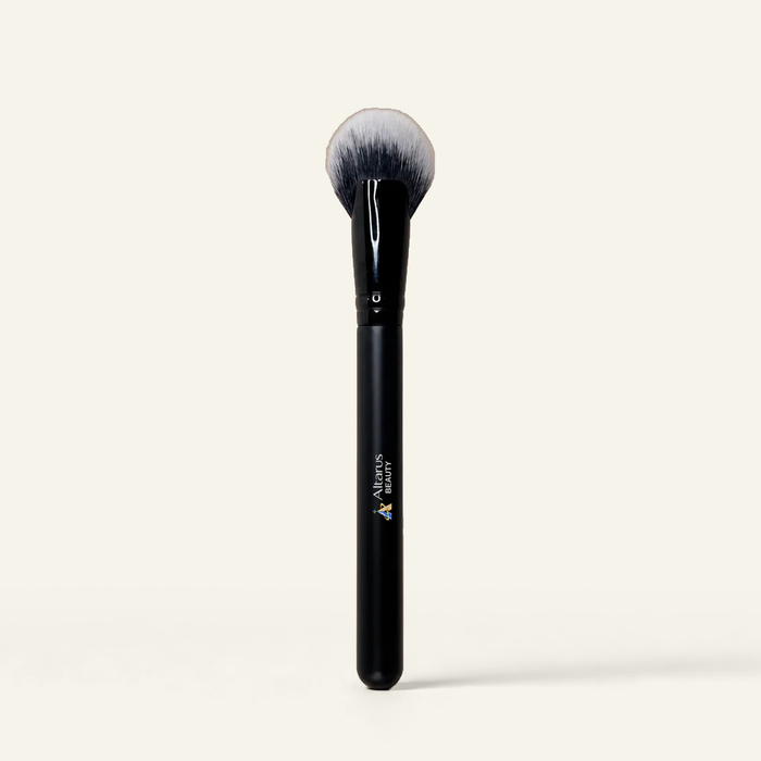 Cheek Fan Brush — Altarus Beauty